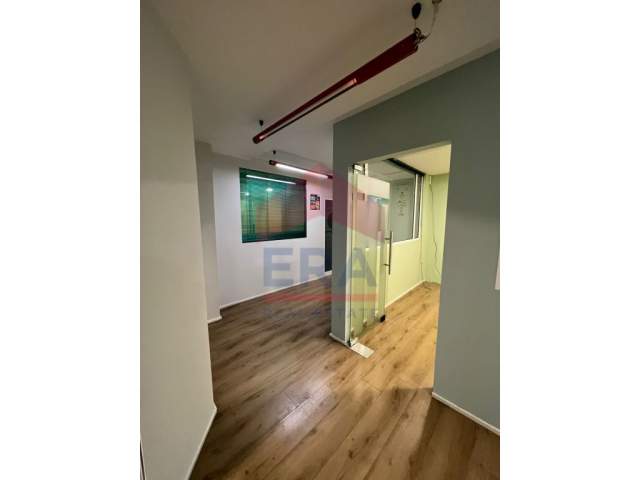 📌Tirane, jepet me qera ambjent biznesi Kati 2, 280 m² 4500 Euro