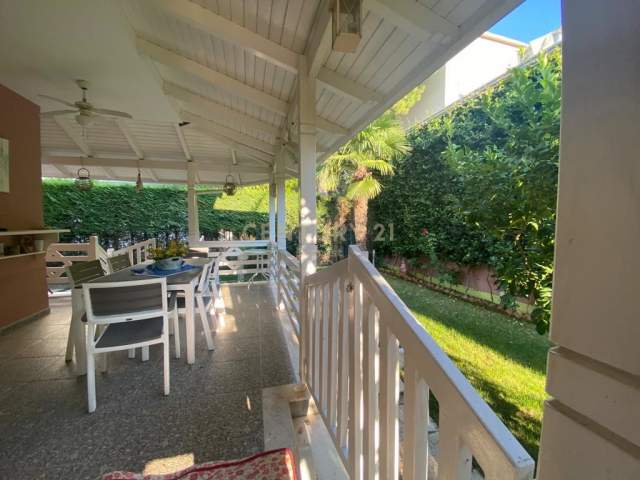 KOMPLEKSI LURA , SHITET DUPLEX 2+1, 100 m² 230.000 Euro (GJIRI I LALZIT)