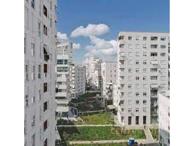 Tirane, jap me qera dyqan Kati 0, 51 m² 380 Euro (artan lenja)