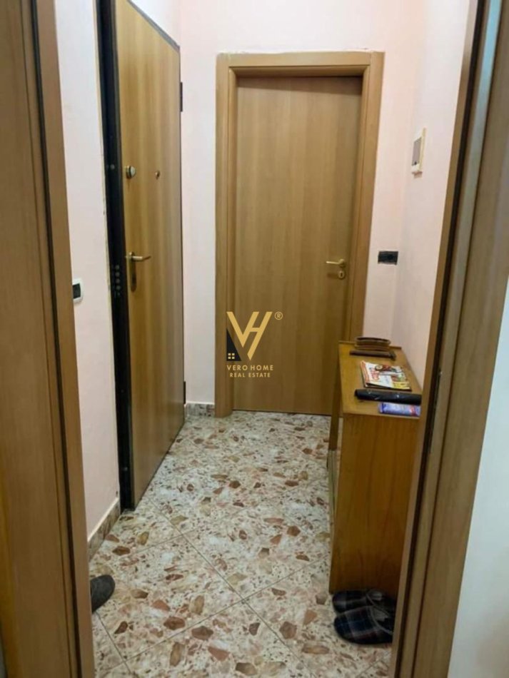 Tirane, shitet apartament 1+1+Ballkon Kati 3, 65 m² 130.000 € (RRUGA E ELBASANIT)