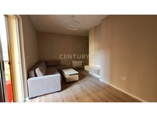 Tirane, shes apartament 1+1 Kati 2, 67 m² 97.000 Euro (Komuna Parisit)