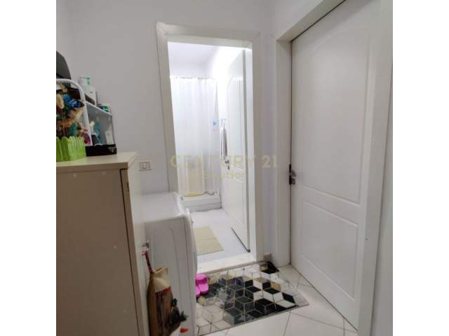 Tirane, shes apartament 1+1 Kati 2, 60 m² 98.000 Euro (Kopshti Botanik,)