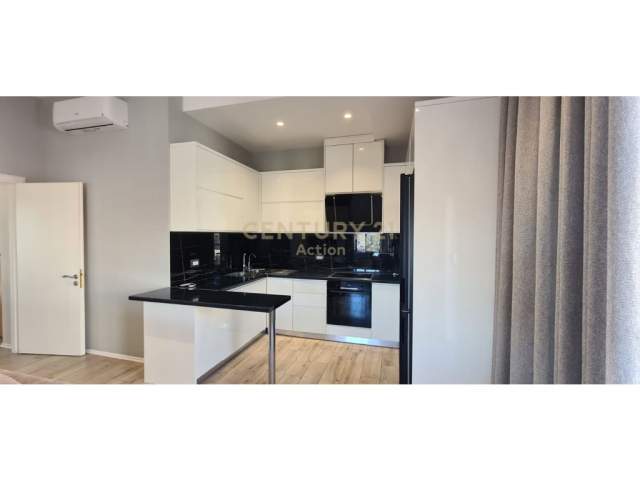 Tirane, shitet apartament 3+1+BLK Kati 4, 170 m² 138.000 Euro (Fresk)