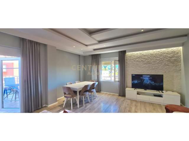 Tirane, shitet apartament 3+1+BLK Kati 4, 170 m² 138.000 Euro (Fresk)