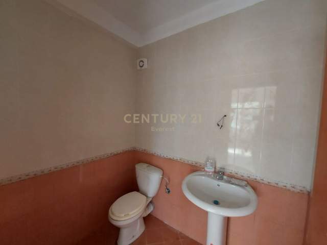 YZBERISH, SHITET APARTAMENT 2+1, Kati 1, 101 m² 85.000 Euro
