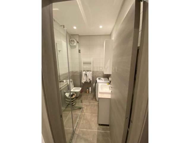 Tirane, jepet me qera apartament 2+1+BLK Kati 5, 100 m² 630 Euro (Ministria e Jashtme)