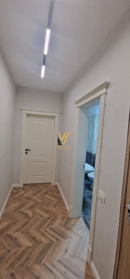 Tirane, shitet apartament 1+1+Ballkon Kati 4, 71 m² 125.000 € (KODRA E DIELLIT)