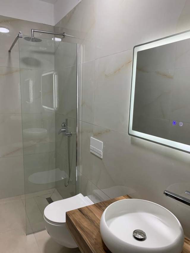 Tirane, jepet me qera shtepi 1+1+BLK Kati 2, 75 m² 45.000 Leke (rruga Kristaq Capo)