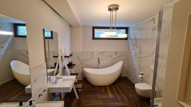 Tirane, shes Vile 4+1+A+BLK Kati 0, 700 m² 1.400.000 Euro (Long Hill Residence)