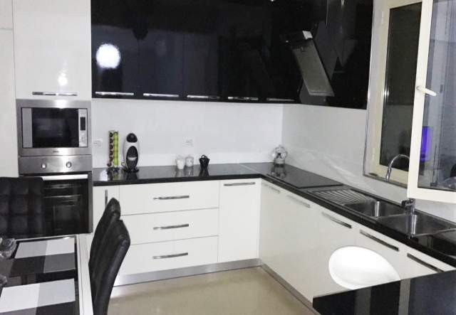Elbasan, shitet shtepi 213 m² 90.000 Euro