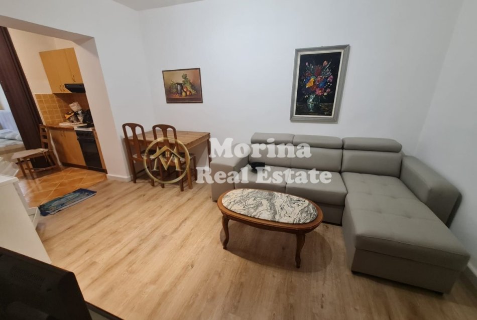 Tirane, jepet me qera apartament 1+1 Kati 4, 62 m² 540 € (Myslym Shyri)