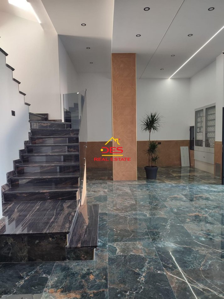 Sarande, shitet apartament 2+1+Ballkon Kati 2, 105 m² 190,000 € (sarande)