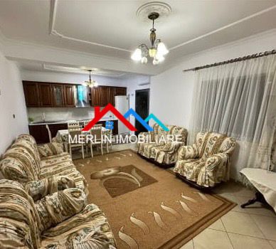 Tirane, jepet me qera apartament 2+1 Kati 1, 136 m² 550 € (5 MAJI)