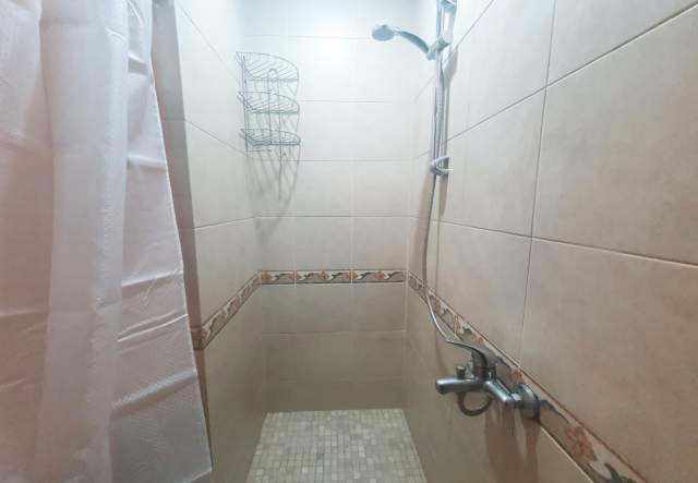 Tirane, jepet me qera apartament 109 m² 700 Euro