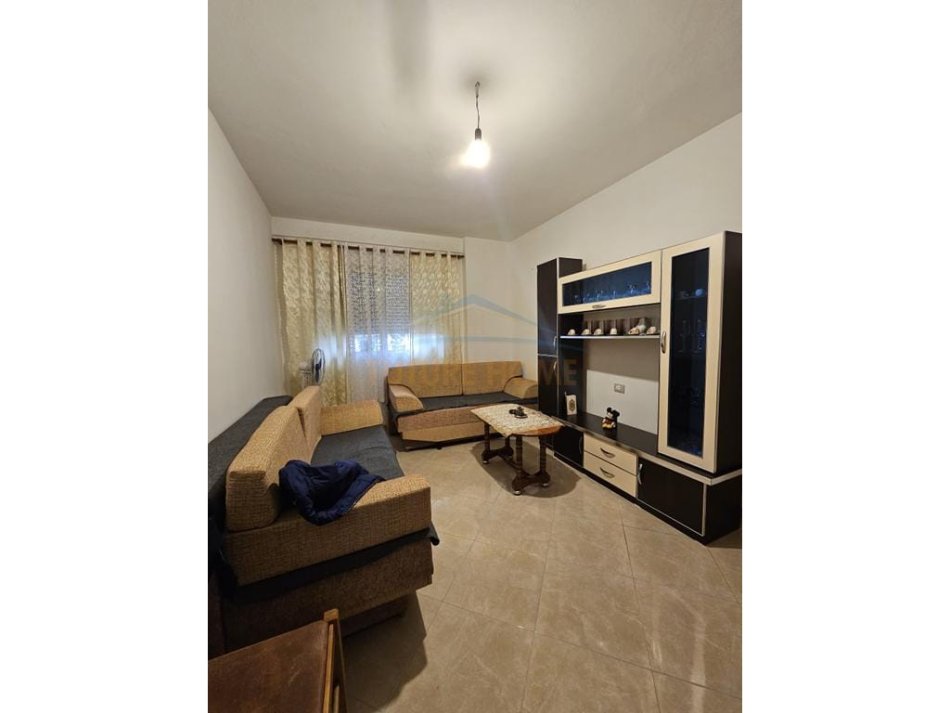Durres, shitet apartament 2+1+Ballkon Kati 4, 116 m² 117.000 € (Ish URT)