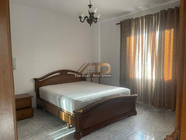 Tirane, jepet me qera apartament 2+1+BLK Kati 1, 100 m² 360 Euro (Rruga Leandro Zoto)