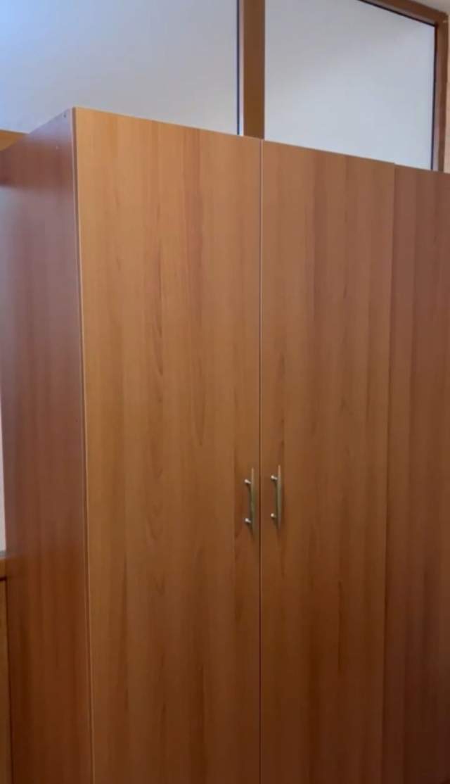 Tirane, jepet me qera apartament 1+1+BLK Kati 1, 58 m² 250 Euro (pas Fakultetit te Mjeksise)