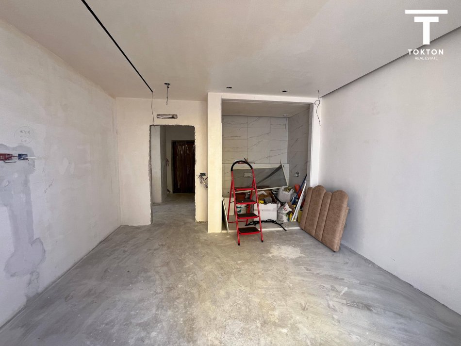 SHITET, APARTAMENT 2+1+2, ISH-FUSHA E AVIACIONIT, TIRANË,TT 745
