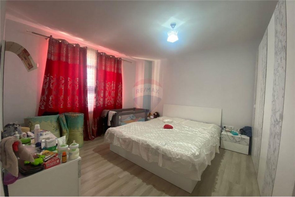 Tirane, shitet apartament 1+1 Kati 1, 76 m² 106,600 € (kompleksi fratari - Astir)