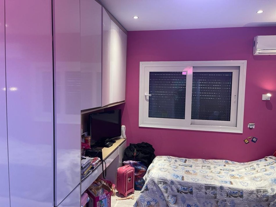 Tirane, shitet apartament 2+1 Kati 3, 128 m² 297.000 € (Myslym Shyr, te fusha e tenisit)