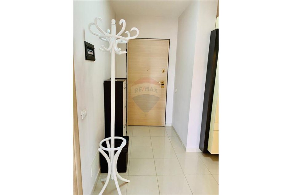 Tirane, shitet apartament 1+1 Kati 6, 83 m² 160.000 € (Skender Luarasi - Komuna e Parisit)