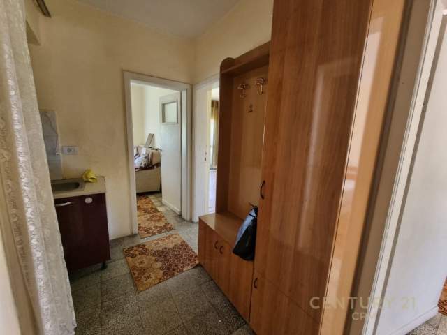 Tirane, shitet apartament 2+1 Kati 5, 56 m² 56.000 Euro (Ura e Tabakeve)