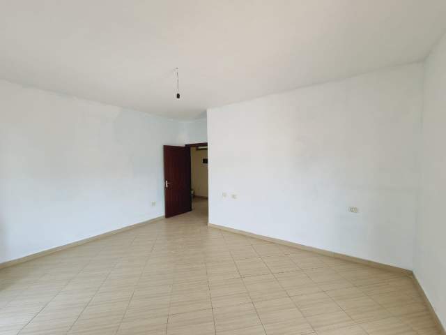 Tirane, shitet apartament 2+1+BLK Kati 8, 166 m² 90.000 Euro (Besim Alla - Yzberisht - Pallatet Cabej, Shqipëri)