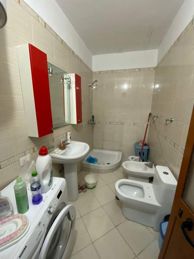 Tirane, shitet apartament 2+1 Kati 4, 85 m² 76.950 Euro (Kompleksi Fratari)