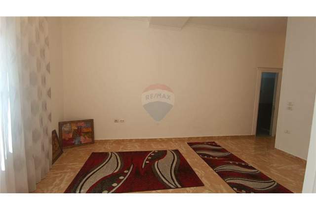 Tirane, shitet apartament 2+1+BLK Kati 1, 85 m² 67.000 Euro (FRESKU)