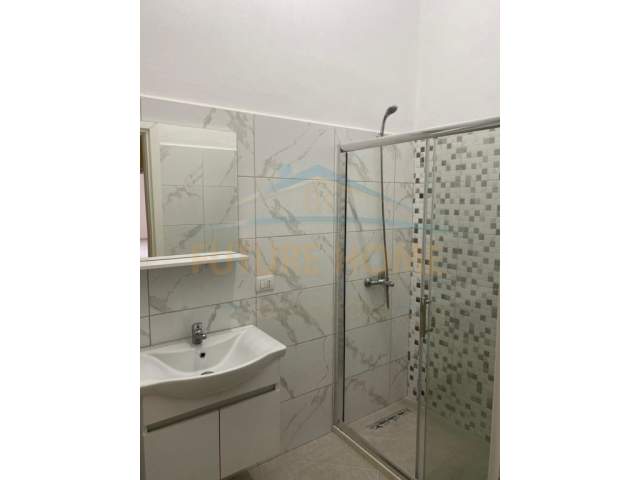 Durres, shitet apartament 1+1 Kati 1, 195 m² 135.000 Euro (PLAZH-ILIRIA)