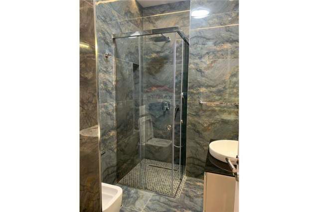 Tirane, shitet apartament 141 m² 357.000 Euro (kompleksi deliorgji)