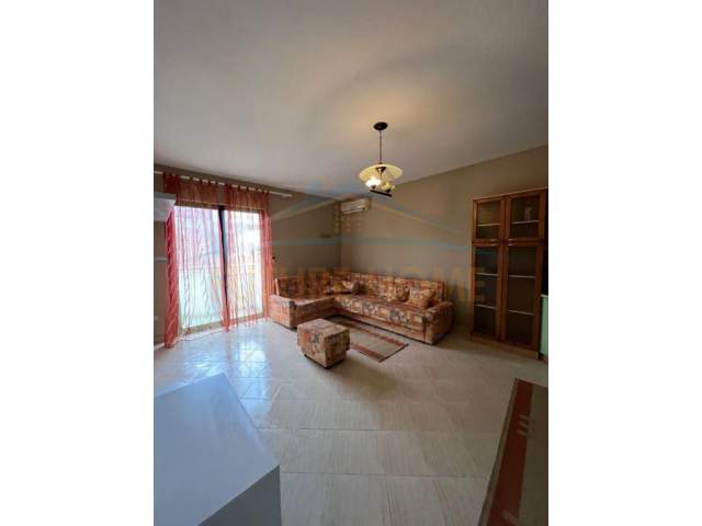 Durres, shitet apartament 2+1 Kati 3, 100 m² 58.000 Euro (PISHAT E BUTA,GOLEM)
