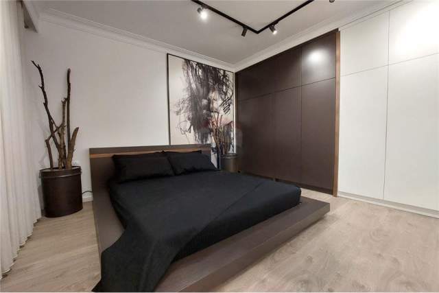 Tirane, jepet me qera apartament 2+1 104 m² 1.500 Euro (DON BODKO)
