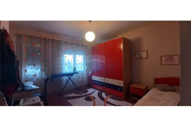 Tirane, jepet me qera apartament Kati 3, 115 m² 550 Euro (komuna e parisit)