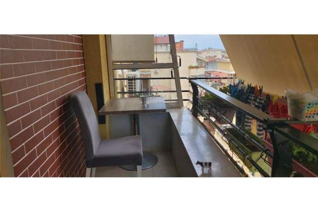 Tirane, jepet me qera apartament 2+1 Kati 7, 85 m² 500 Euro (Kodra e Diellit)