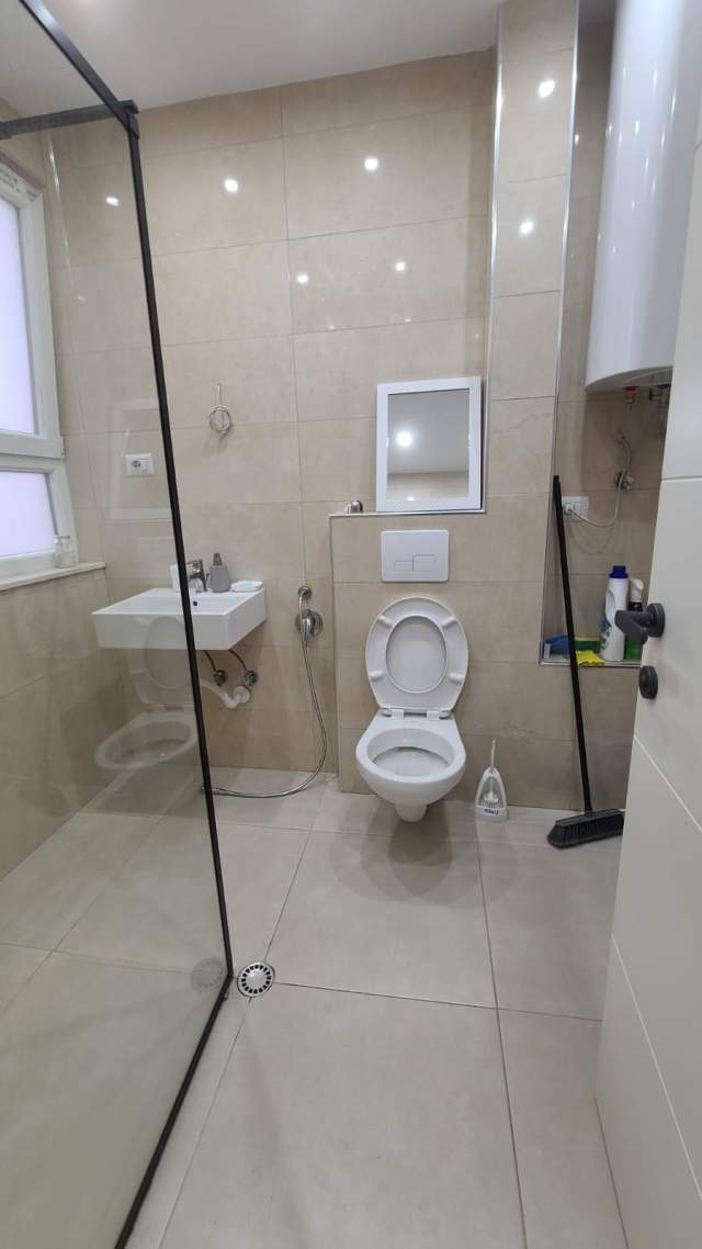 Tirane, shitet apartament 1+1 Kati 3, 47 m² 56.000 Euro (Rruga Mihal Grameno)