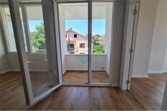 Tirane, shitet apartament 1+1+A+BLK Kati 2, 54 m² 93.000 Euro (Rruga e Elbasanit)