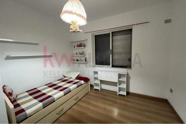 Tirane, jepet me qera apartament 2+1+BLK Kati 5, 85 m² 600 Euro (Myslym Shyri)
