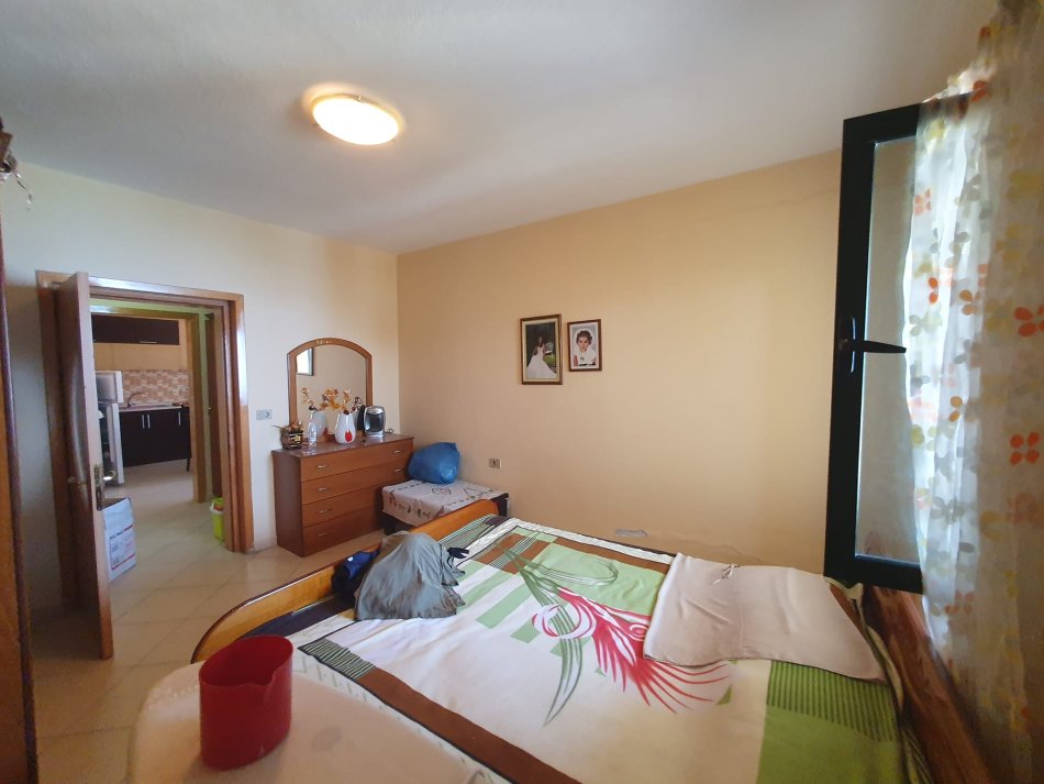 SHITET: APARTAMENT PENTHOUSE / zona: POGRADEC