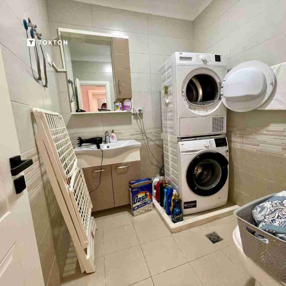 Tirane, shitet apartament 2+1+Ballkon Kati 1, 113 m² 229.000 € (21 Dhjetori)