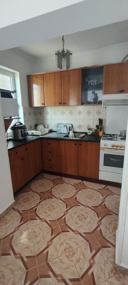 Tirane, shitet apartament 2+1+Ballkon Kati 5, 75 m² 113.000 € 