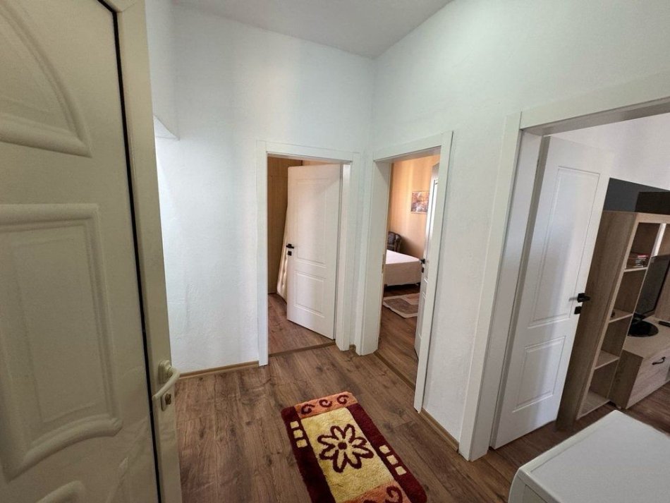 Tirane, jepet me qera apartament 2+1 Kati 4, 70 m² 550 € (Mozaiku)