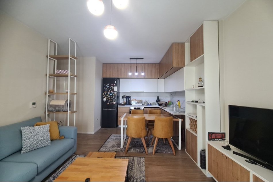 Tirane, shitet apartament 2+1 Kati 3, 78 m² 199.000 € (21 Dhjetori)