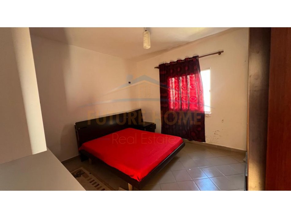 Tirane, jepet me qera apartament 2+1 Kati 2, 105 m² 400 € (Sanatorium)