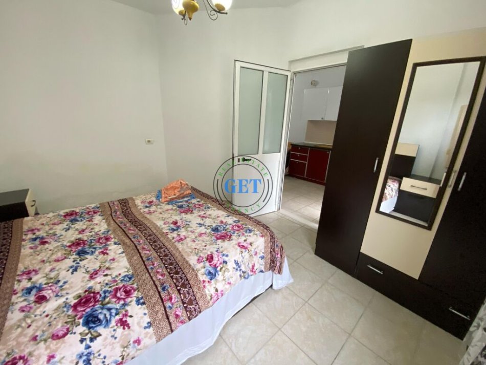 Durres, jepet me qera apartament 1+1 Kati 6, 48 m² 300 € 
