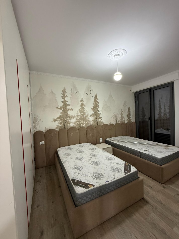 Tirane, jepet me qera apartament 2+1 Kati 6, 95 m² 700 € (Fiori Di Bosco)