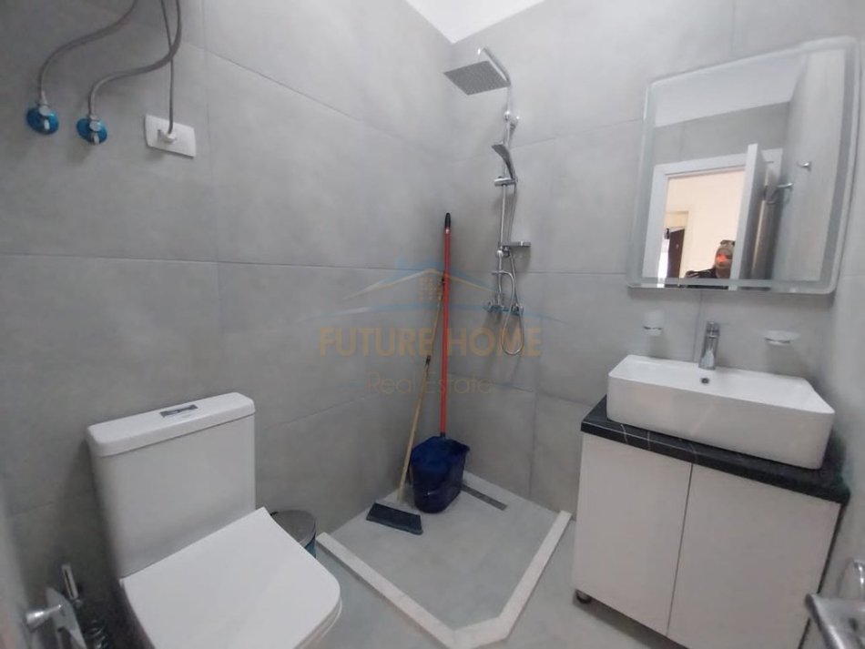 Tirane, shitet apartament 1+1 , 53 m² 9.300.000 € 