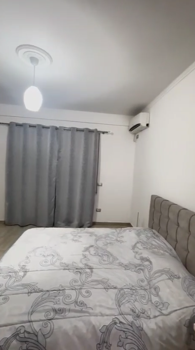 Vlore, jepet me qera garsonier , Kati 2, 30 m² 250 € (ish-Kombinati i Peshkut) RV45343