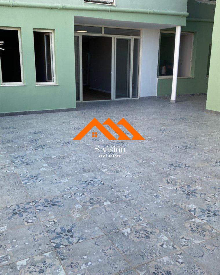 Durres, shitet apartament 3+1+Ballkon Kati 1, 103 m² 229.000 € (Vollga,Rruga Anastas Durrsaku)
