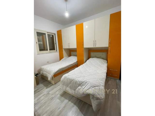 Tirane, Shitet apartament 2+1+BLK Kati 9, 85 m² 114.000 Euro (ish fusha aviacionit)